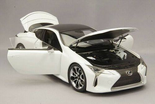 1/18 Metallic White Model Car E19335